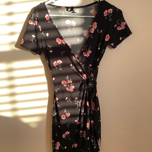 Floral Black Wrap Dress - Picture 2 of 4